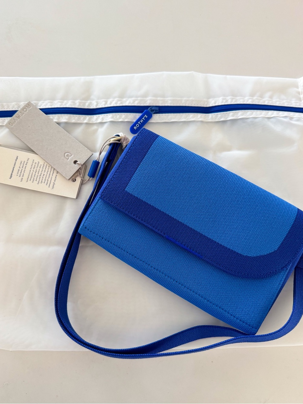 Nwt Rothy’s Lazuli belt bag